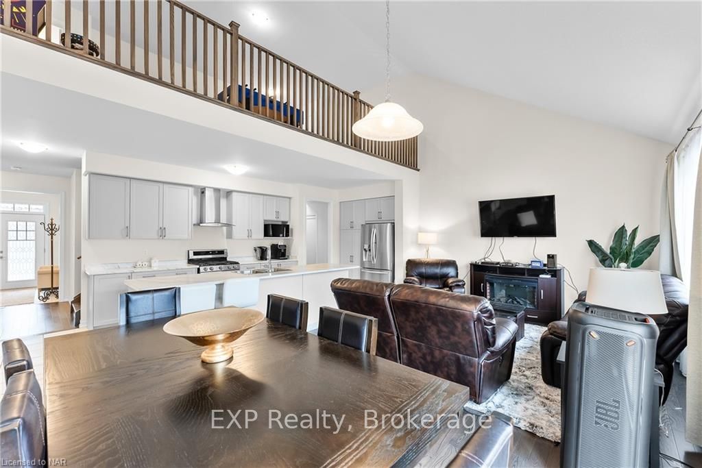Photo 23 of 12 Explorer Way, Thorold, Rolling Meadows — HOMEH