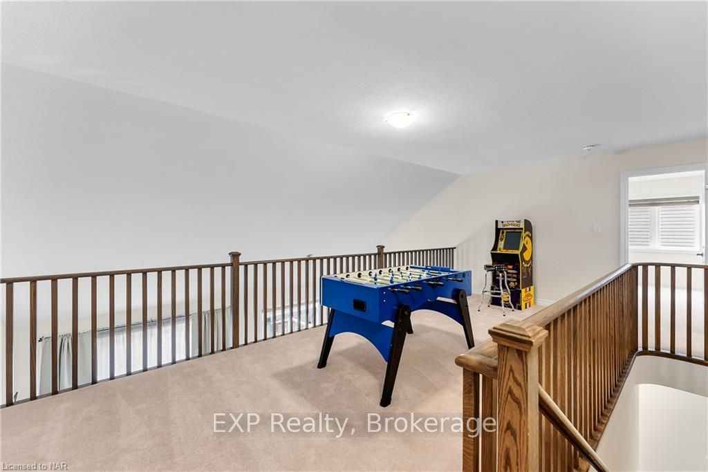 Photo 35 of 12 Explorer Way, Thorold, Rolling Meadows — HOMEH