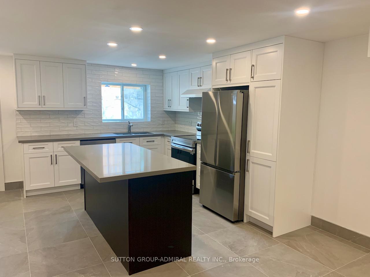 Photo 4 of Unit 5, 347 Northcliffe Boulevard, Toronto, Oakwood Village — HOMEH