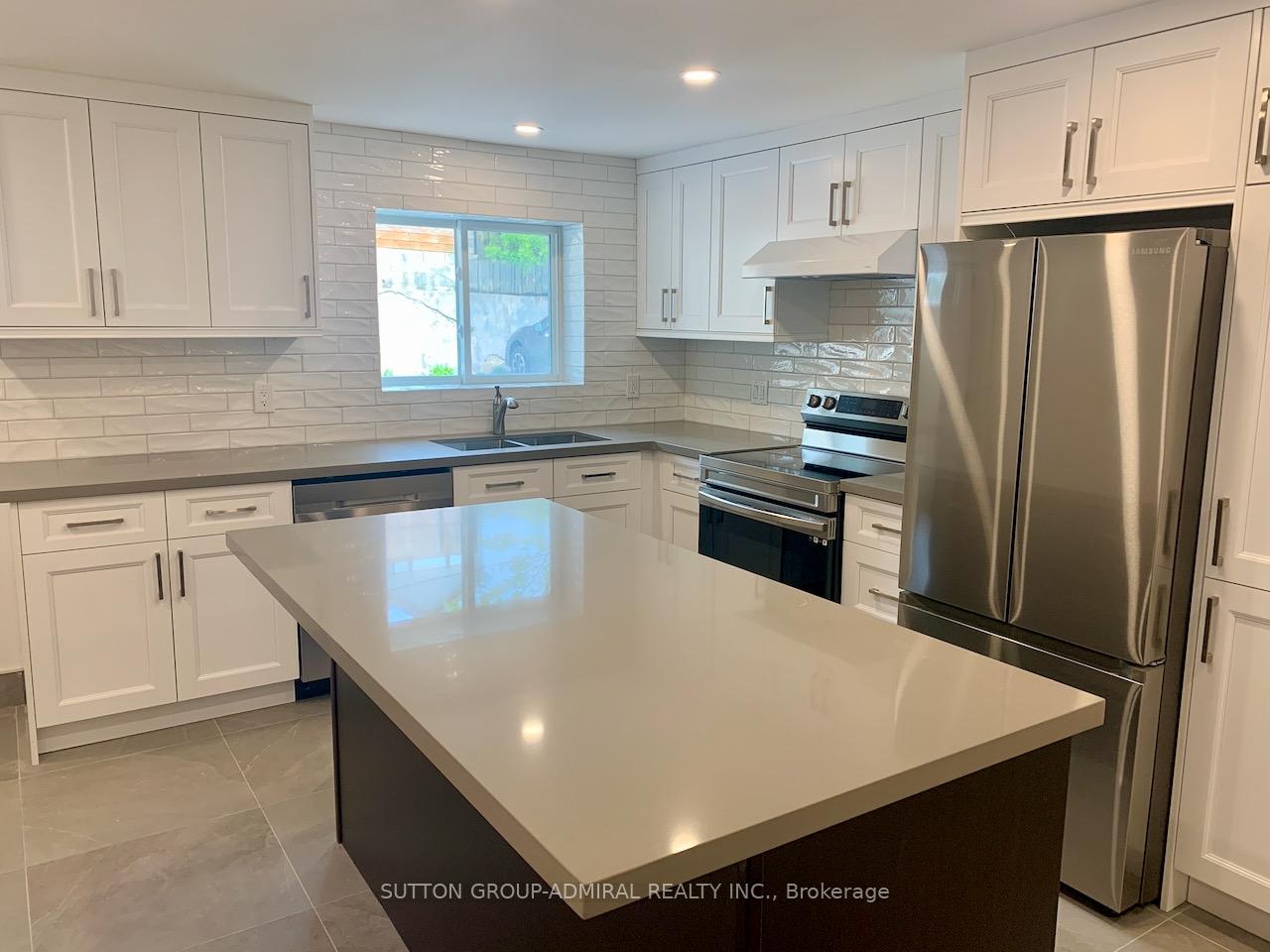 Photo 5 of Unit 5, 347 Northcliffe Boulevard, Toronto, Oakwood Village — HOMEH