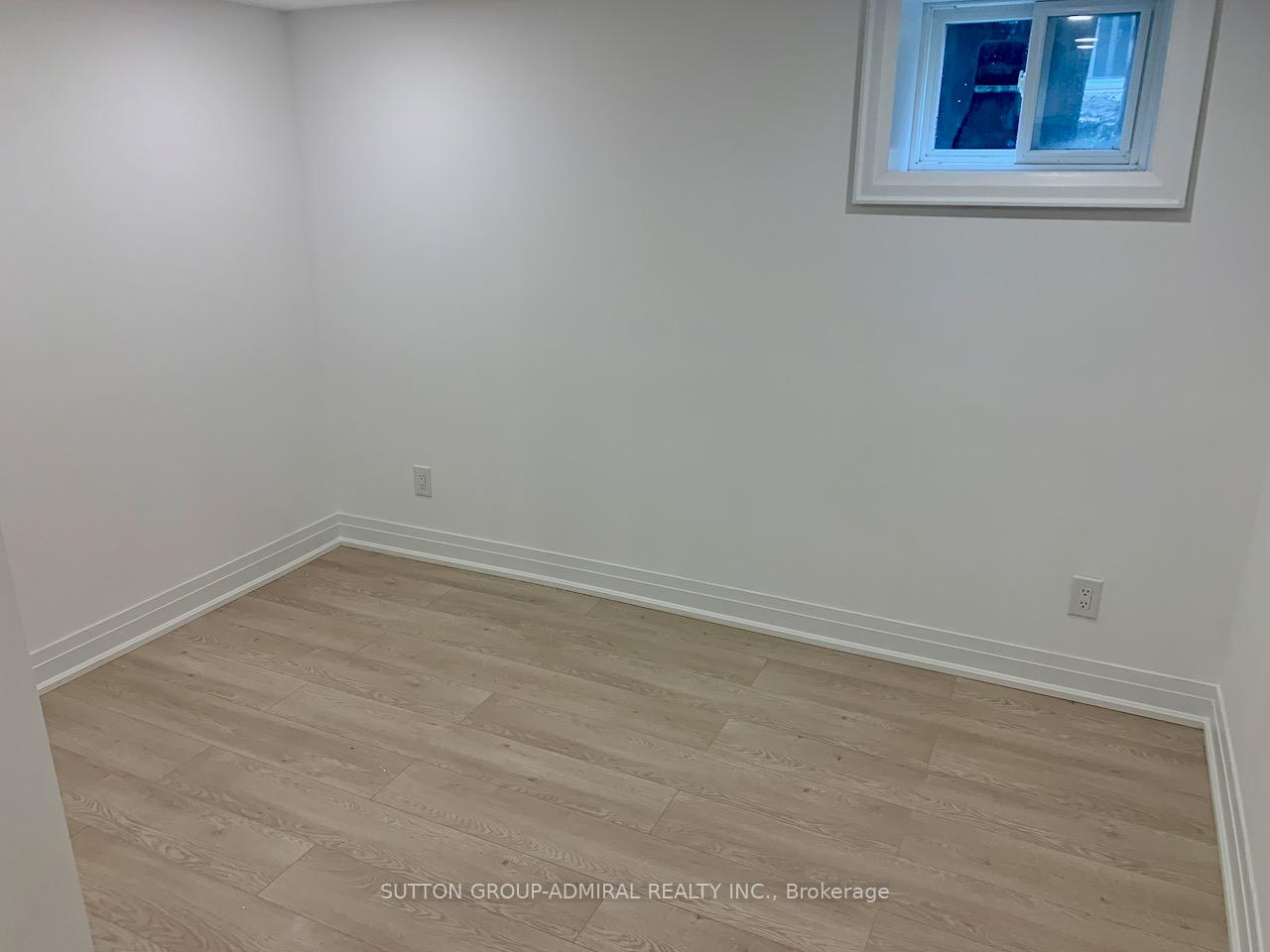 Photo 13 of Unit 5, 347 Northcliffe Boulevard, Toronto, Oakwood Village — HOMEH