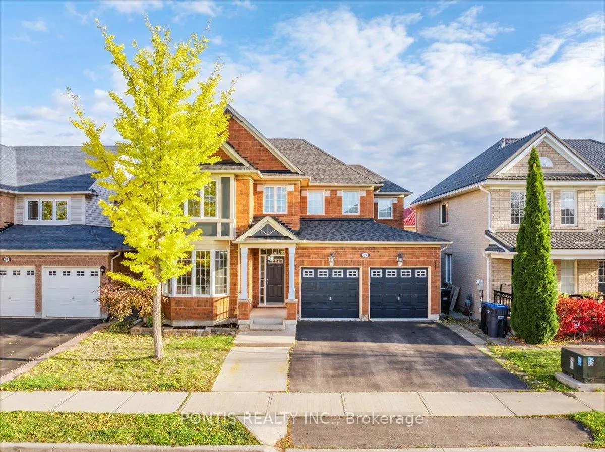 Photo 43 of 52 Emmett Circle, Brampton, Fletcher's Meadow — HOMEH