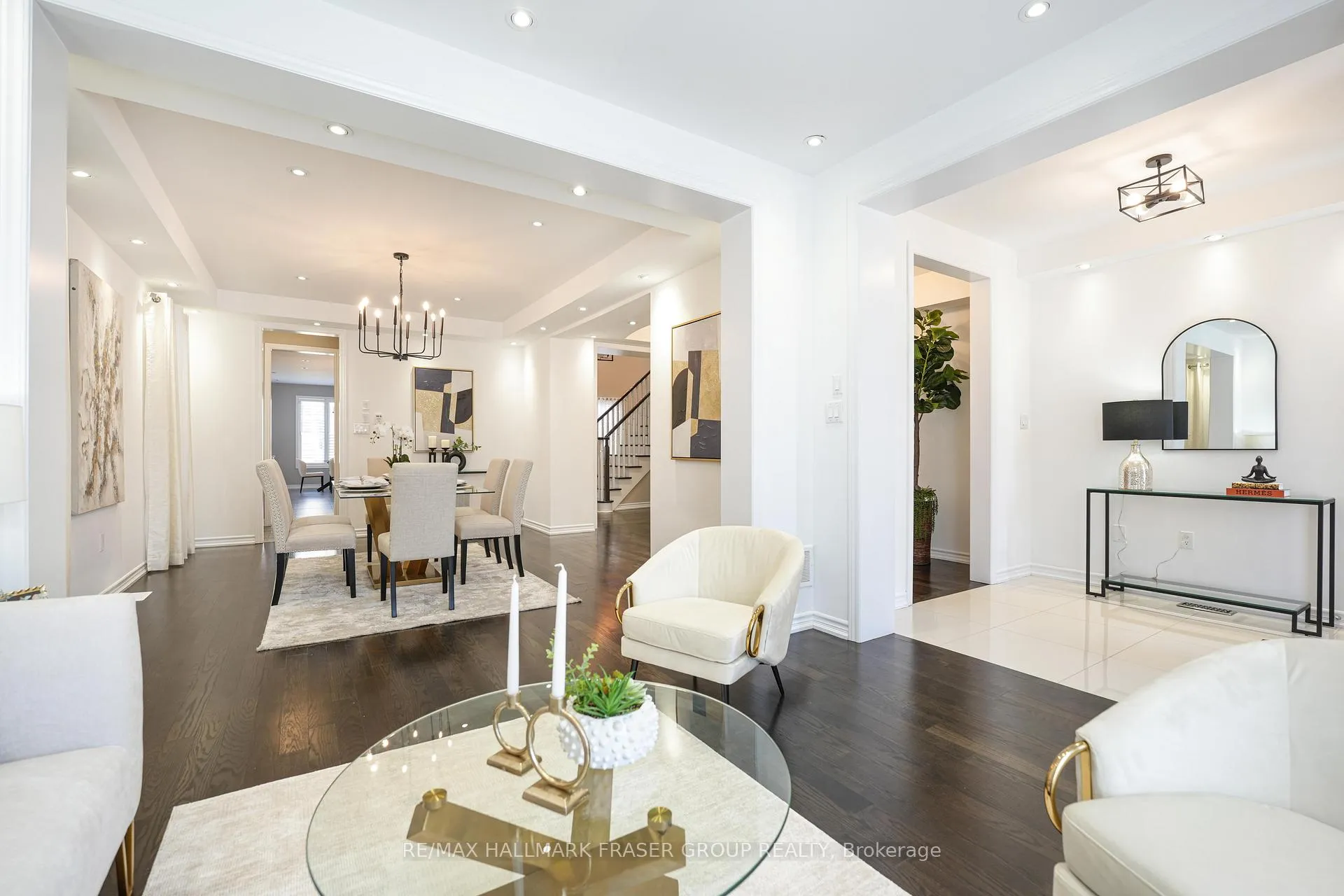 Photo 4 of 875 Riverside Drive, Ajax, Central West — HOMEH