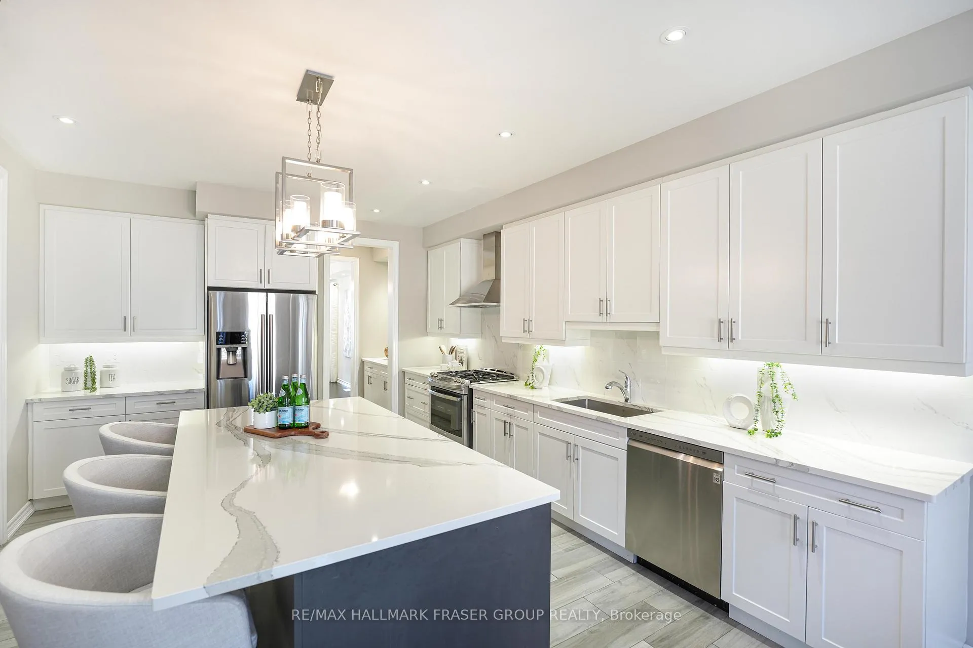 Photo 9 of 875 Riverside Drive, Ajax, Central West — HOMEH
