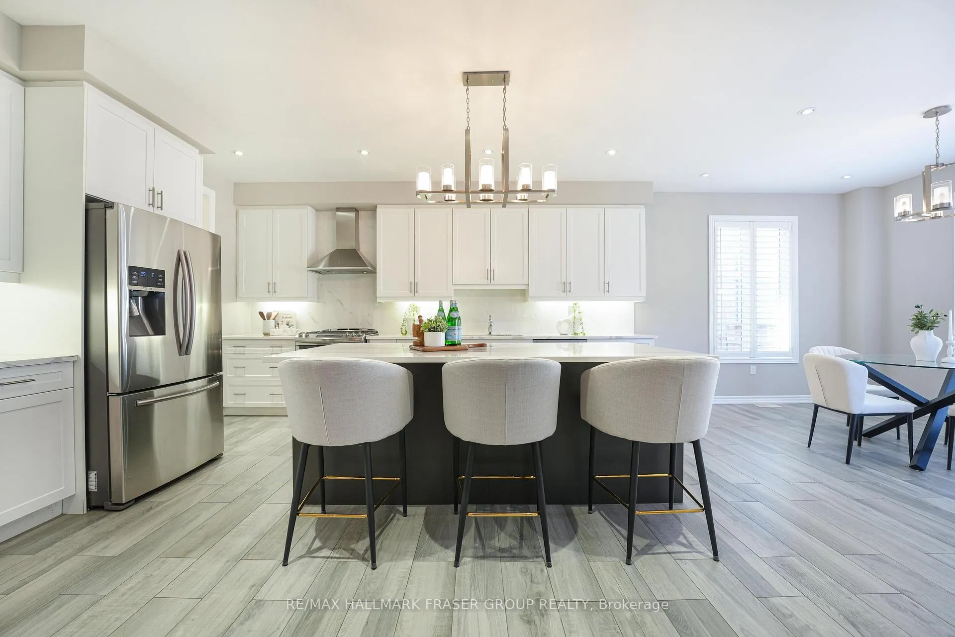 Photo 11 of 875 Riverside Drive, Ajax, Central West — HOMEH