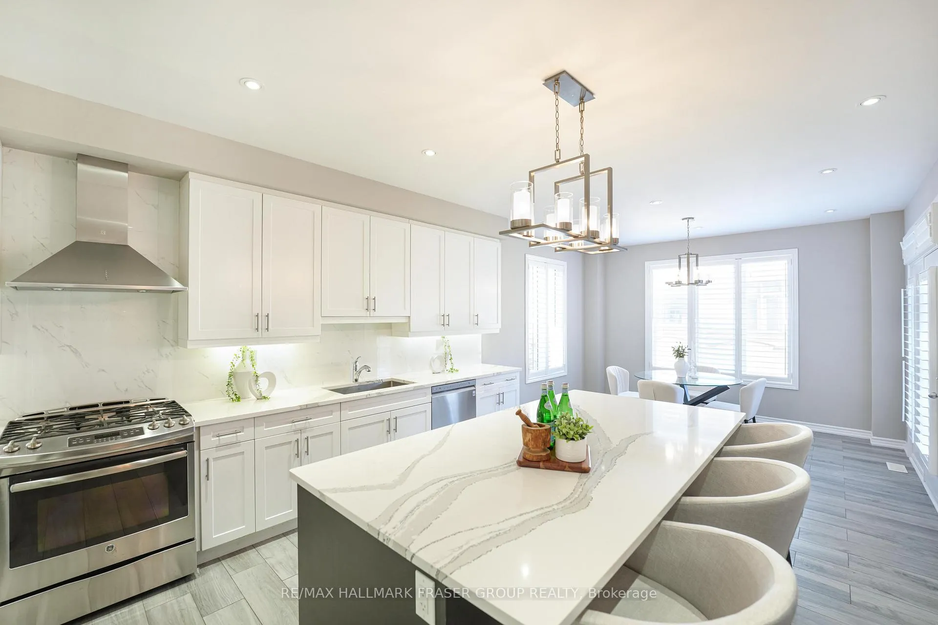 Photo 12 of 875 Riverside Drive, Ajax, Central West — HOMEH