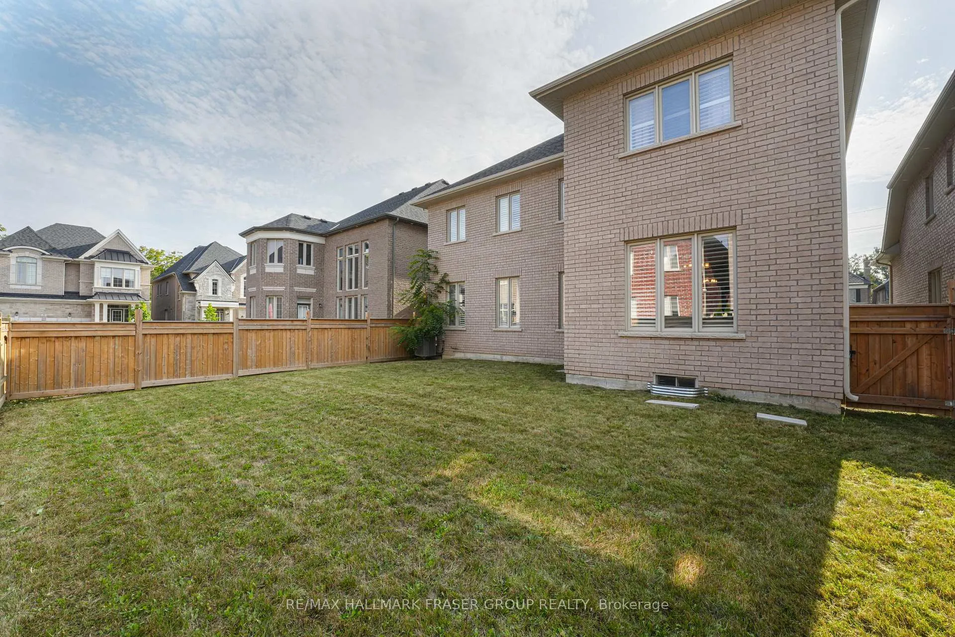 Photo 40 of 875 Riverside Drive, Ajax, Central West — HOMEH