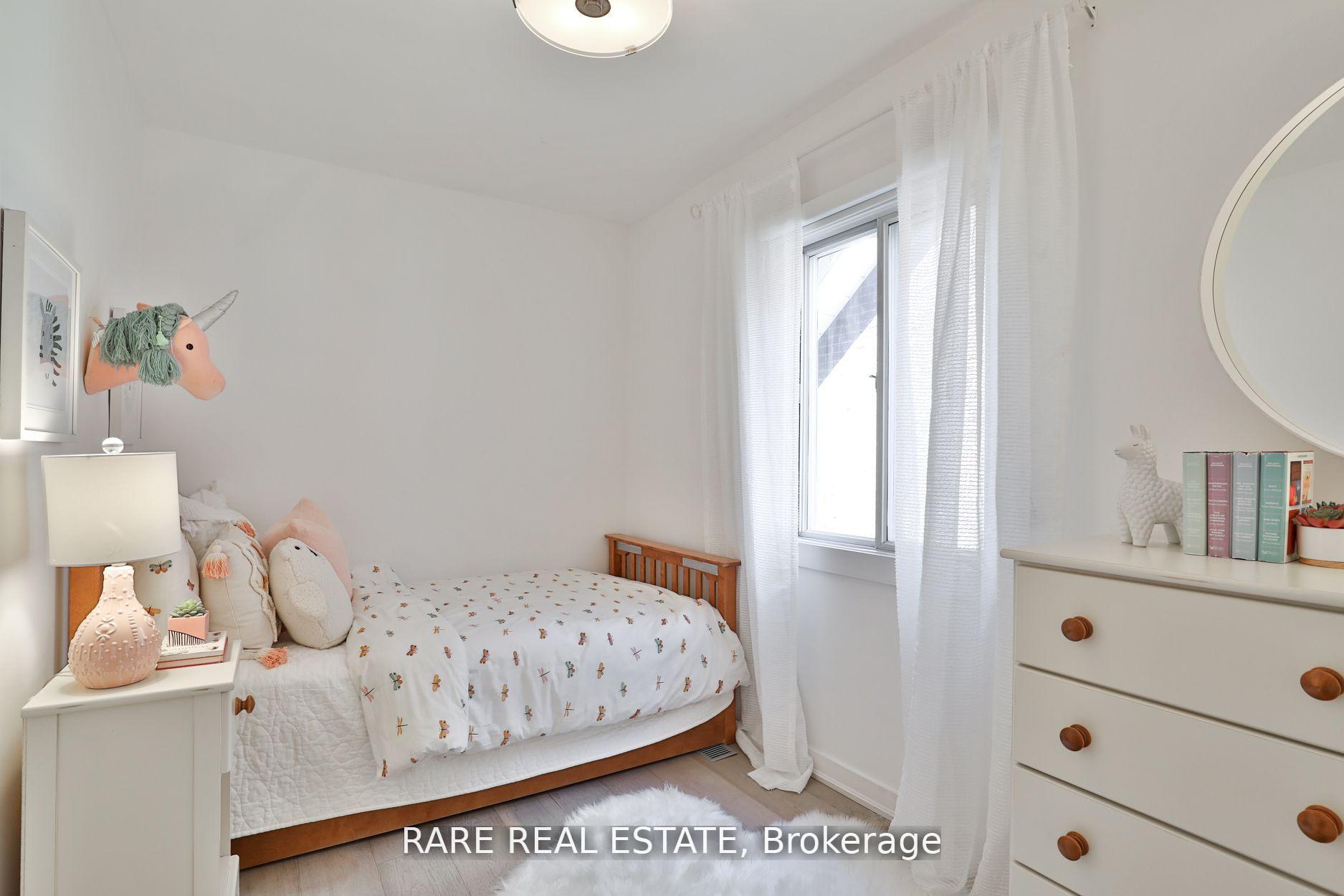 Photo 11 of 257 Arlington Avenue, Toronto, Humewood-Cedarvale — HOMEH
