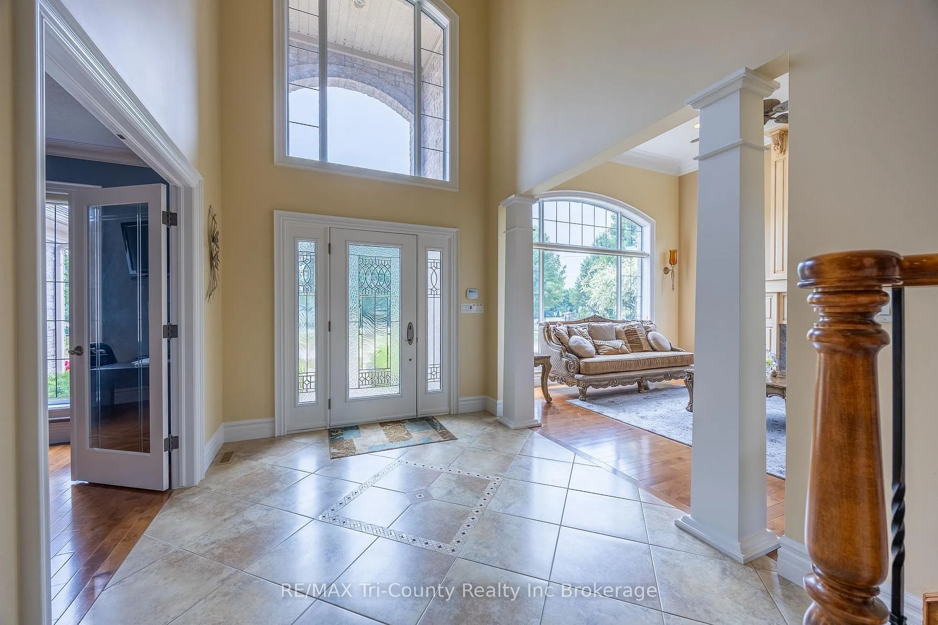 Photo 2 of 56130 Heritage Line, Bayham, Straffordville — HOMEH