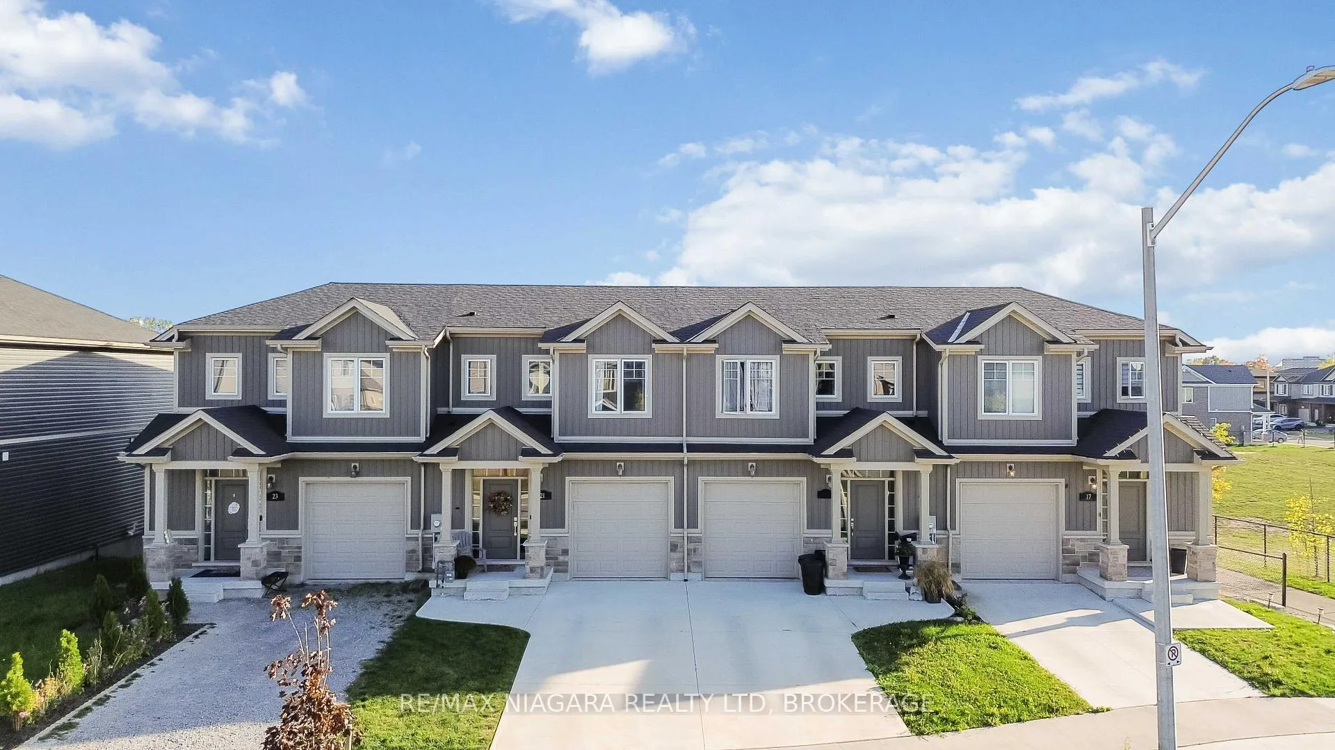 Photo 26 of 21 Lamb Crescent, Thorold, Hurricane/Merrittville — HOMEH