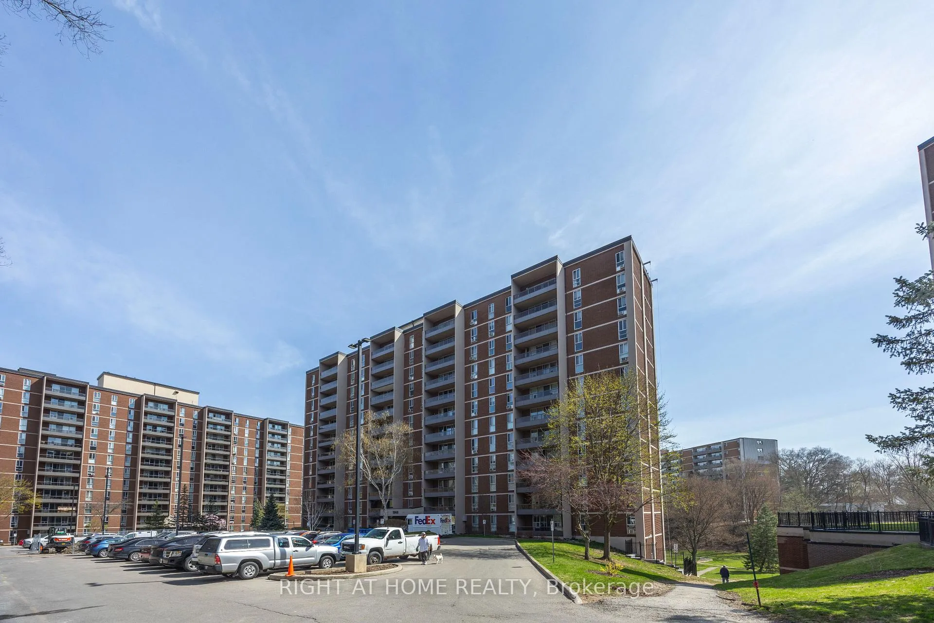 Photo 1 of Unit 808, 1966 Main Street W, Hamilton, Ainslie Wood — HOMEH