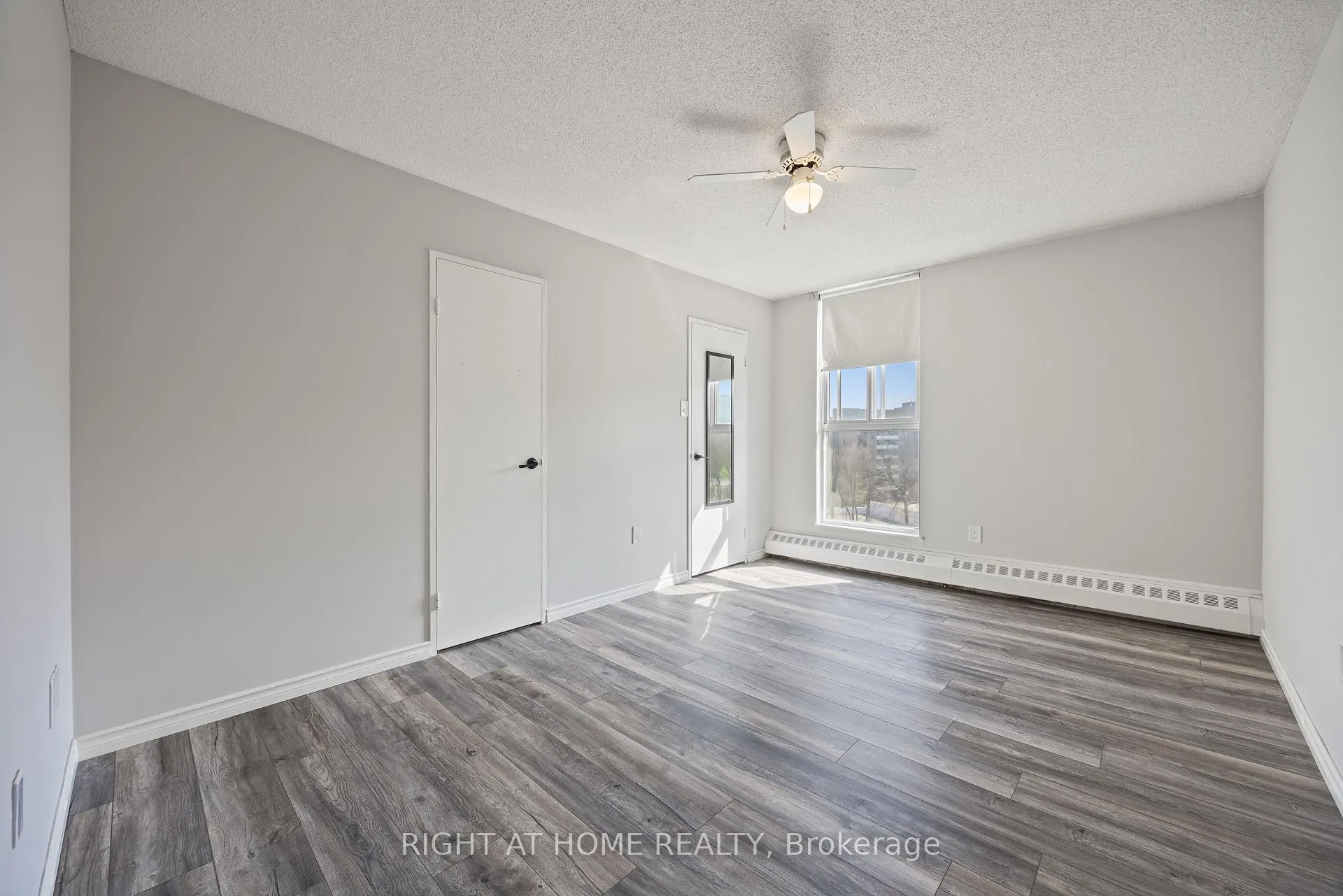 Photo 22 of Unit 808, 1966 Main Street W, Hamilton, Ainslie Wood — HOMEH