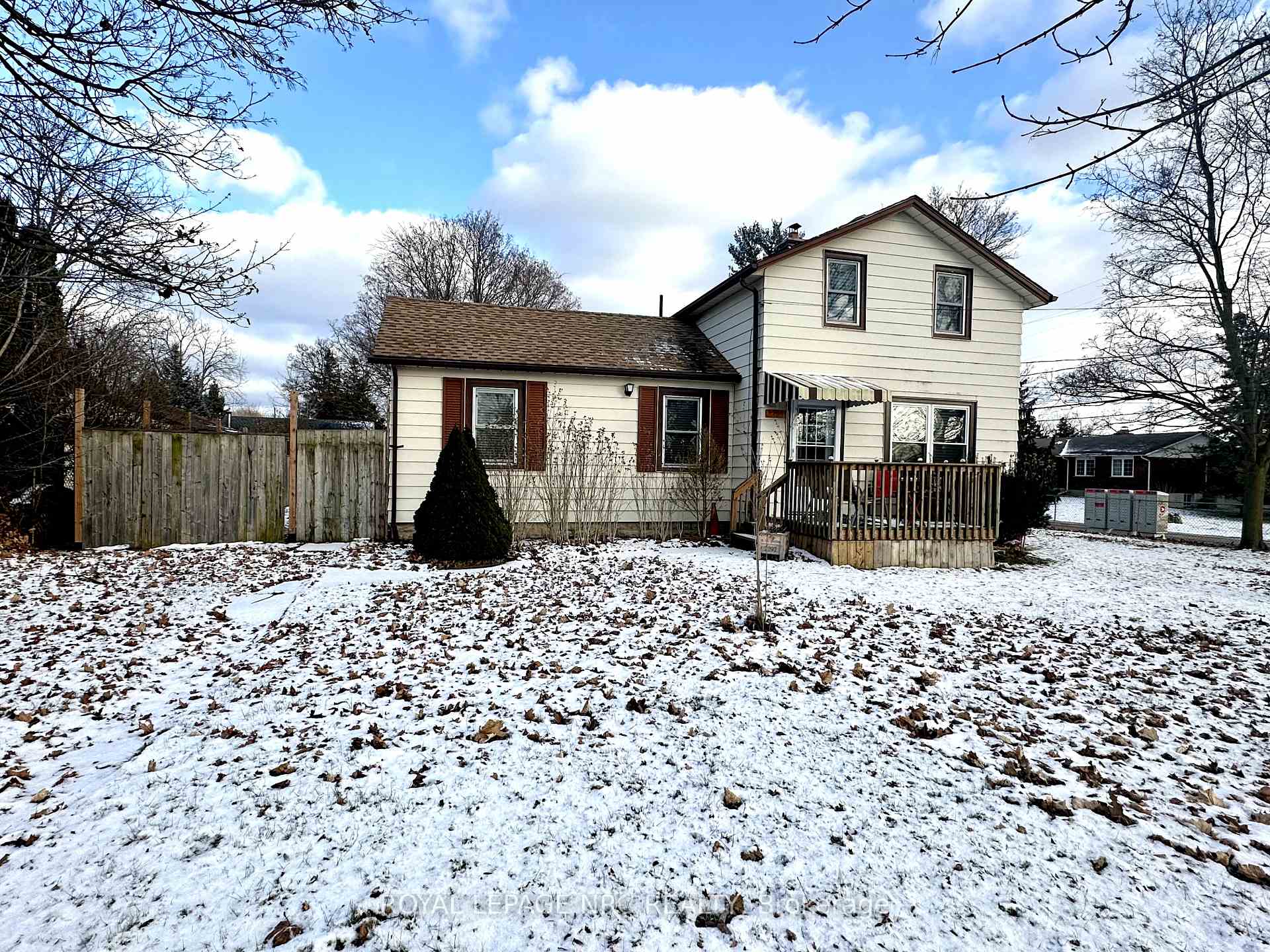 Photo 2 of 2292 Centre Street, Thorold, Port Robinson — HOMEH