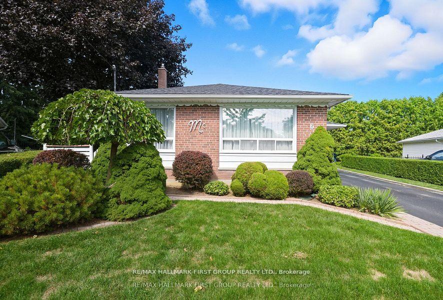 Photo 3 of 6 Windover Drive, Scarborough, Woburn — HOMEH