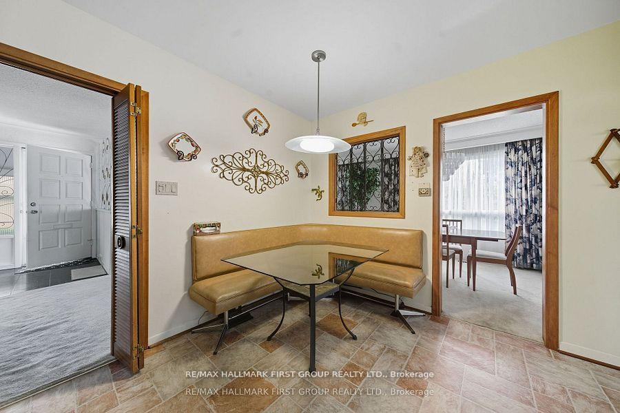 Photo 7 of 6 Windover Drive, Scarborough, Woburn — HOMEH