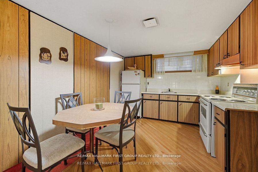 Photo 27 of 6 Windover Drive, Scarborough, Woburn — HOMEH