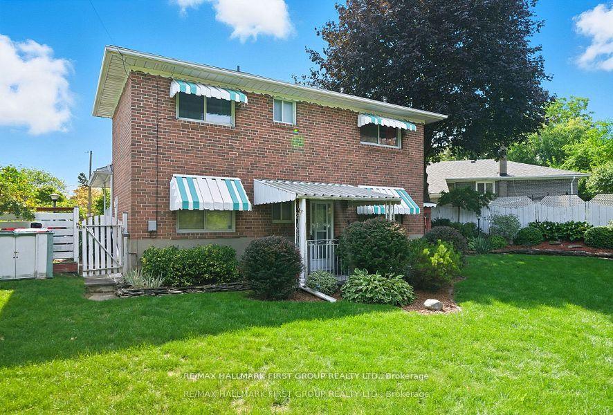 Photo 36 of 6 Windover Drive, Scarborough, Woburn — HOMEH