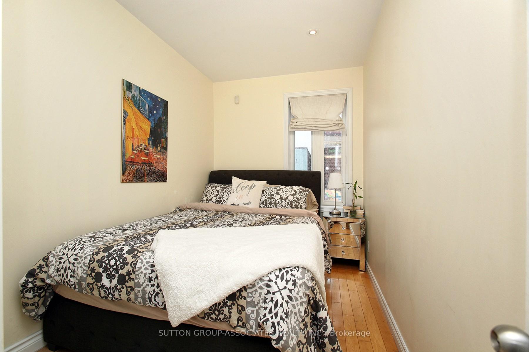 Photo 8 of Unit Unit 1, 478 Bloor Street, Toronto, The Annex — HOMEH