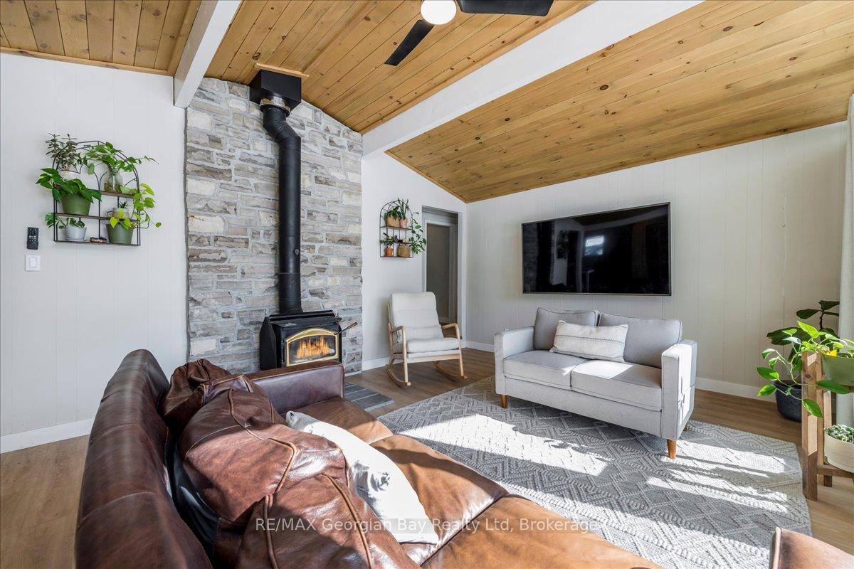 Photo 10 of 1169 Tiny Beaches Road N, Tiny, Rural Tiny — HOMEH