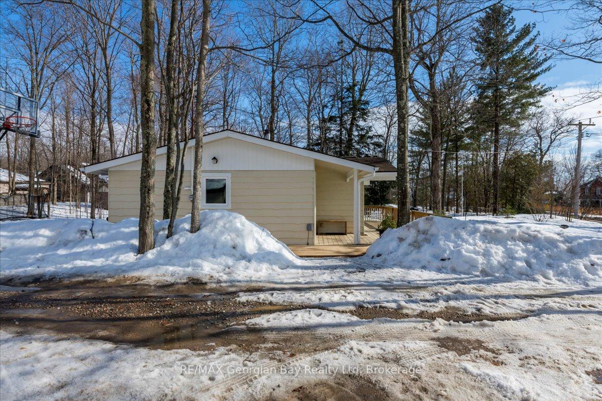Photo 22 of 1169 Tiny Beaches Road N, Tiny, Rural Tiny — HOMEH