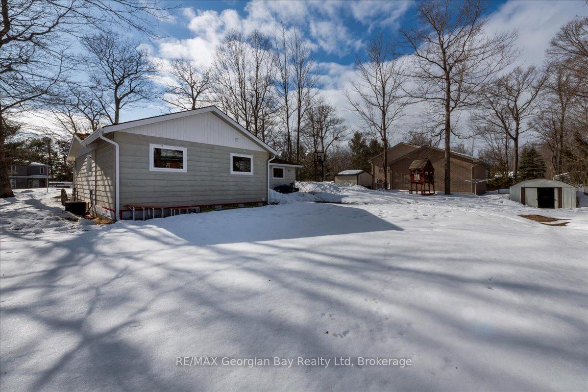 Photo 23 of 1169 Tiny Beaches Road N, Tiny, Rural Tiny — HOMEH