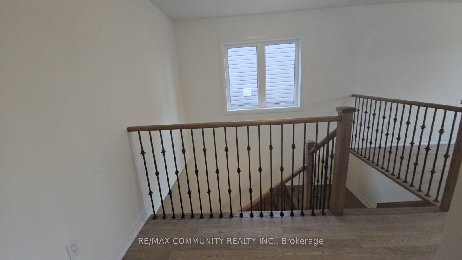 Photo 15 of 12 Heritage Way, Thorold, Rolling Meadows — HOMEH