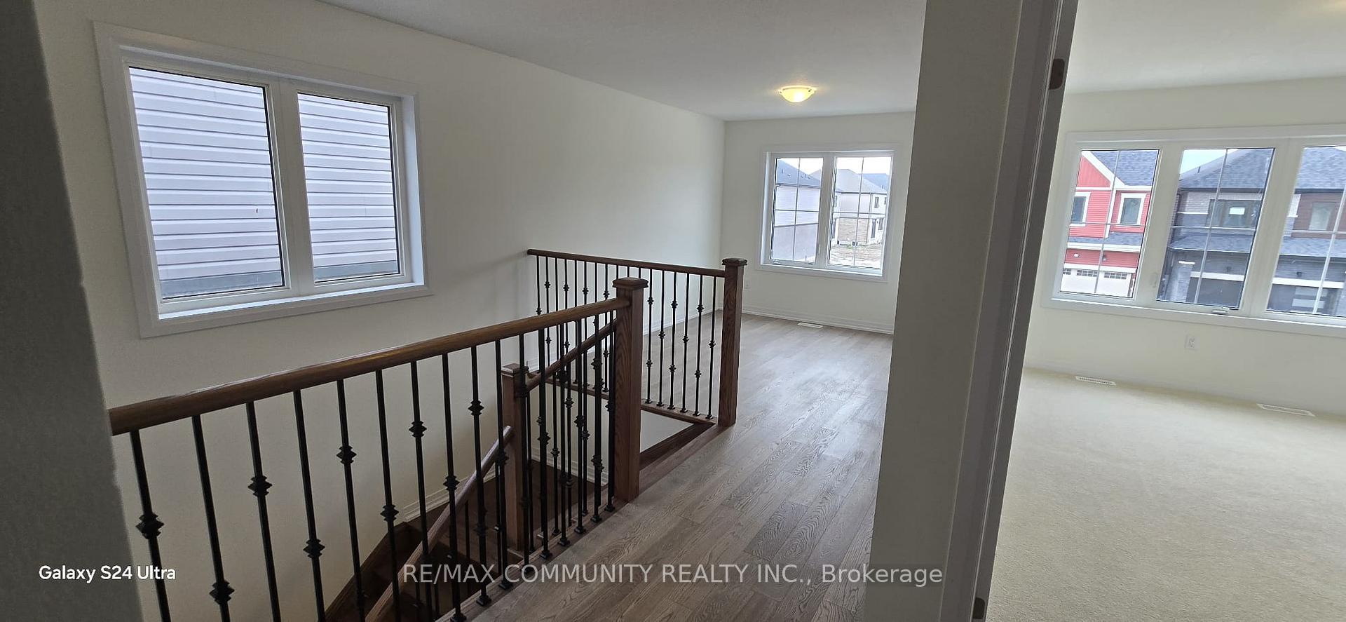 Photo 16 of 12 Heritage Way, Thorold, Rolling Meadows — HOMEH