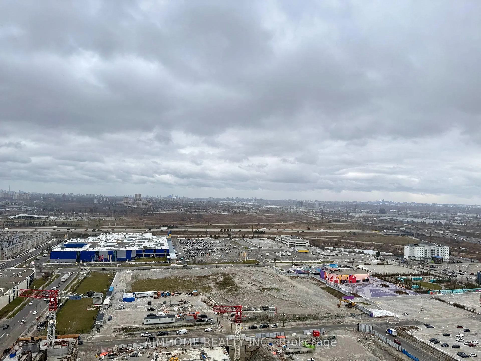 Photo 10 of Unit 2911, 8 Interchange Way, Vaughan, Vaughan Corporate Centre — HOMEH