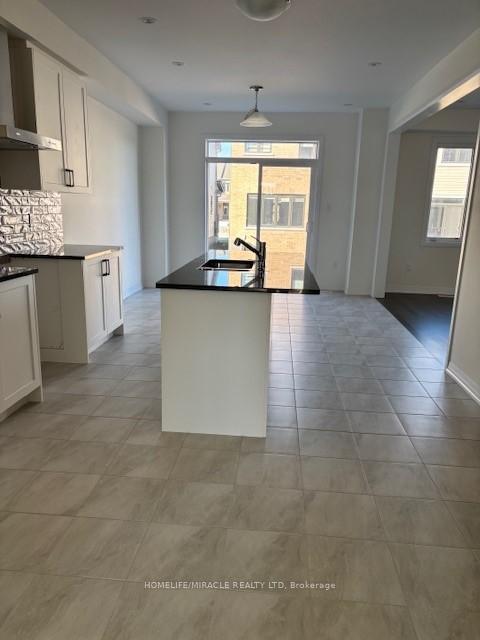Photo 3 of 70 Brighton Lane, Thorold, Rolling Meadows — HOMEH
