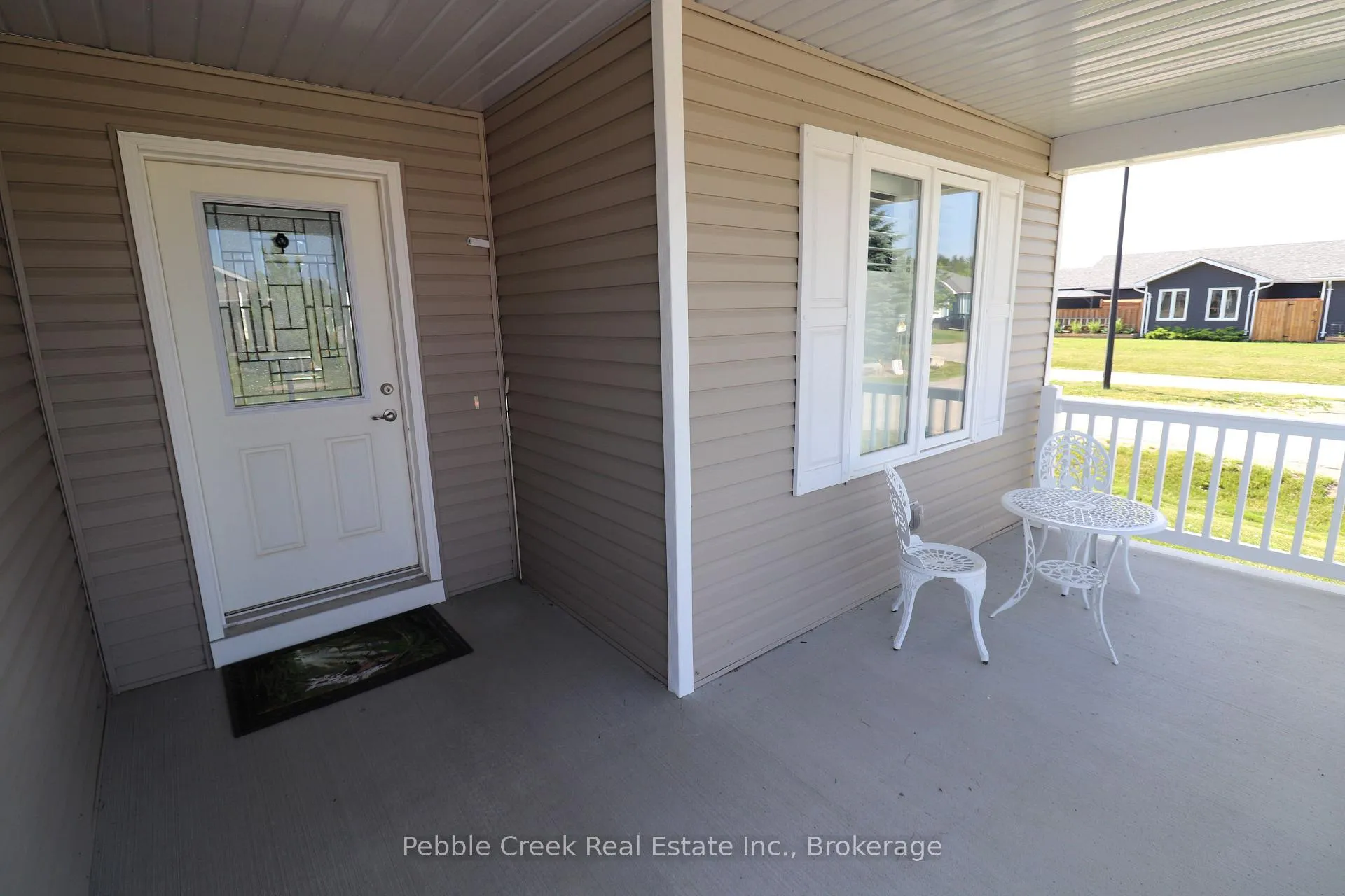 Photo 3 of 18 Windward Way N, Ashfield-Colborne-Wawanosh, Colborne — HOMEH