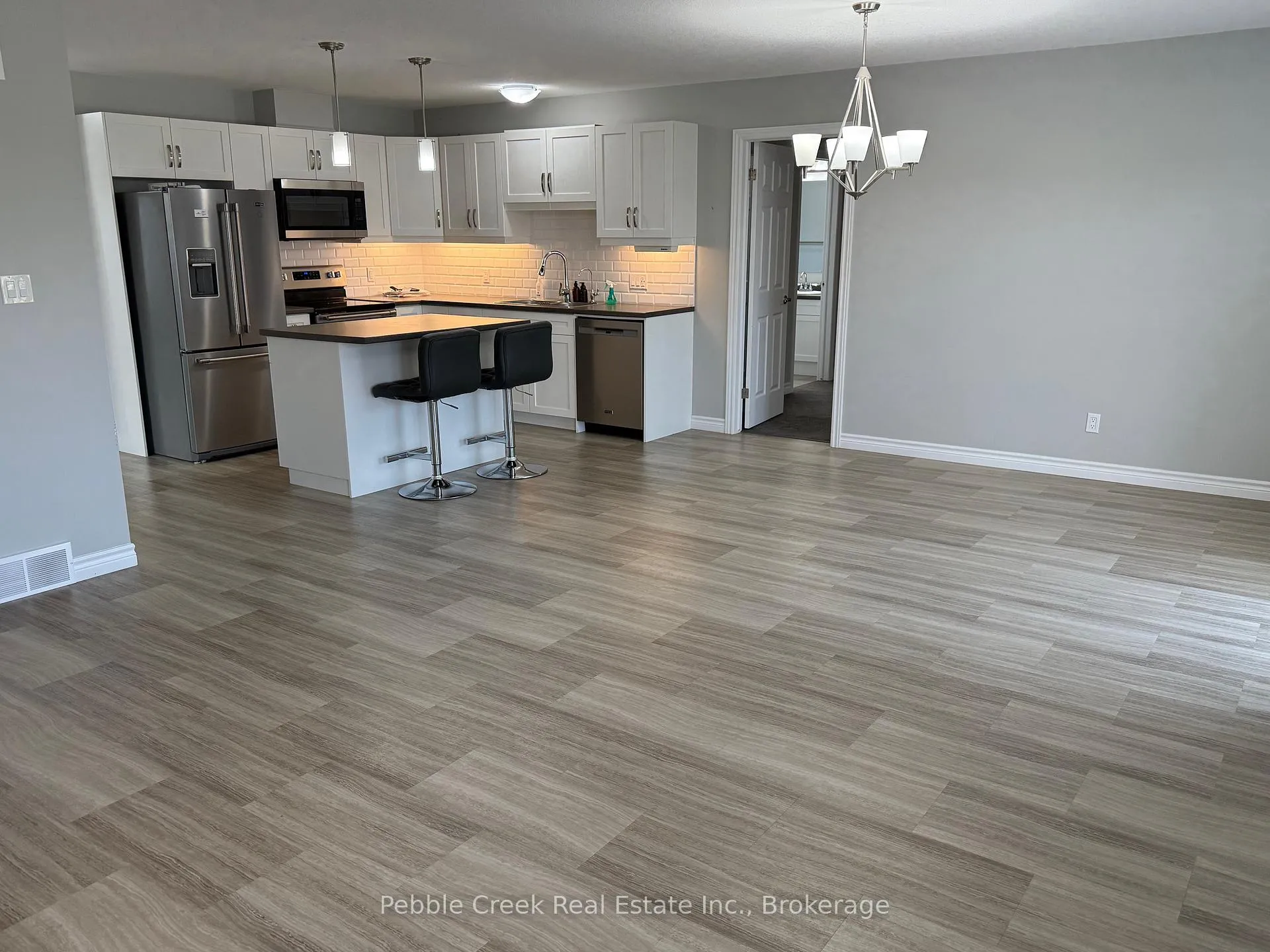 Photo 12 of 18 Windward Way N, Ashfield-Colborne-Wawanosh, Colborne — HOMEH