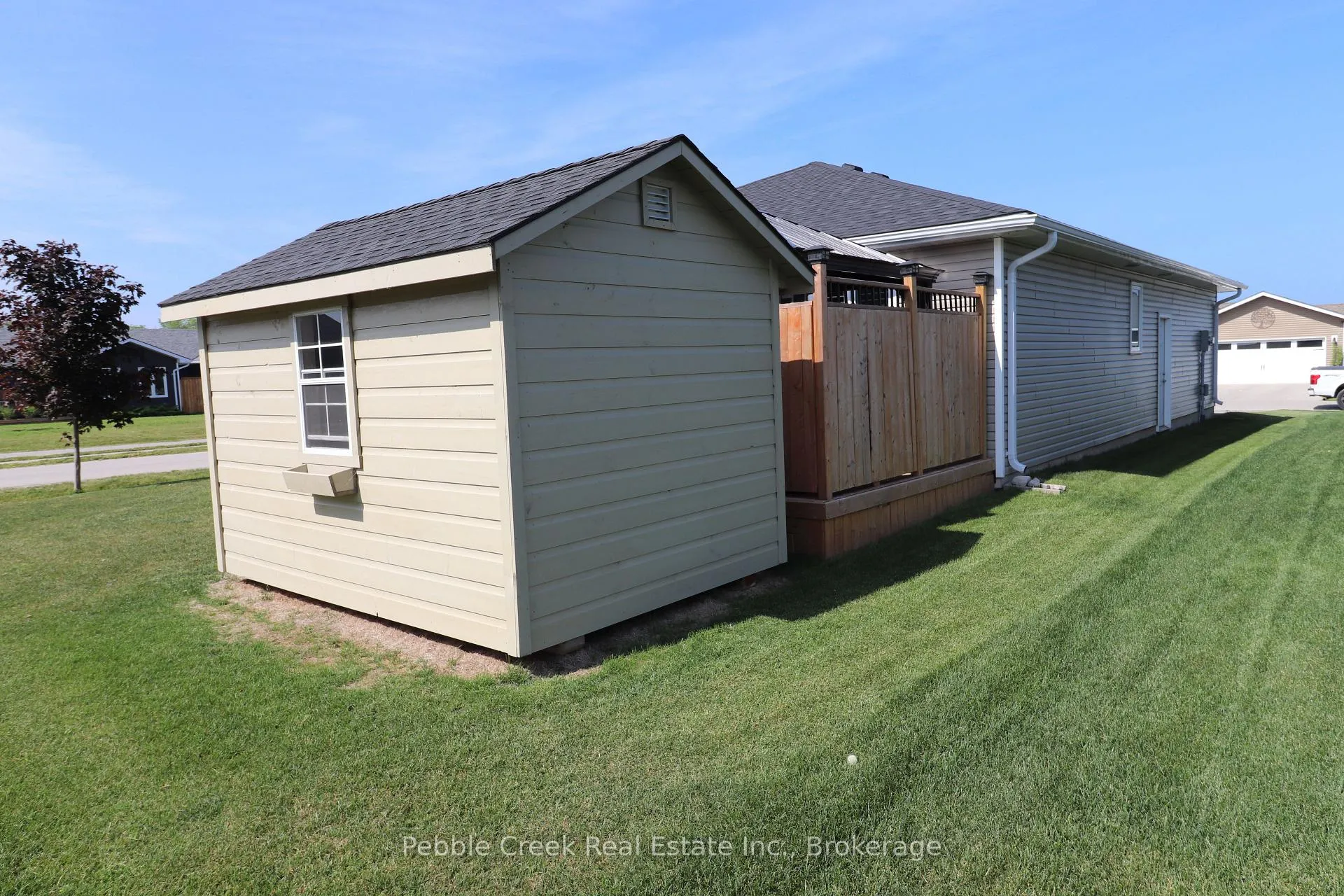 Photo 30 of 18 Windward Way N, Ashfield-Colborne-Wawanosh, Colborne — HOMEH