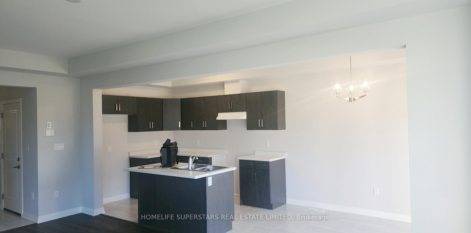 Photo 4 of 21 Whelan Court, Thorold, Hurricane/Merrittville — HOMEH