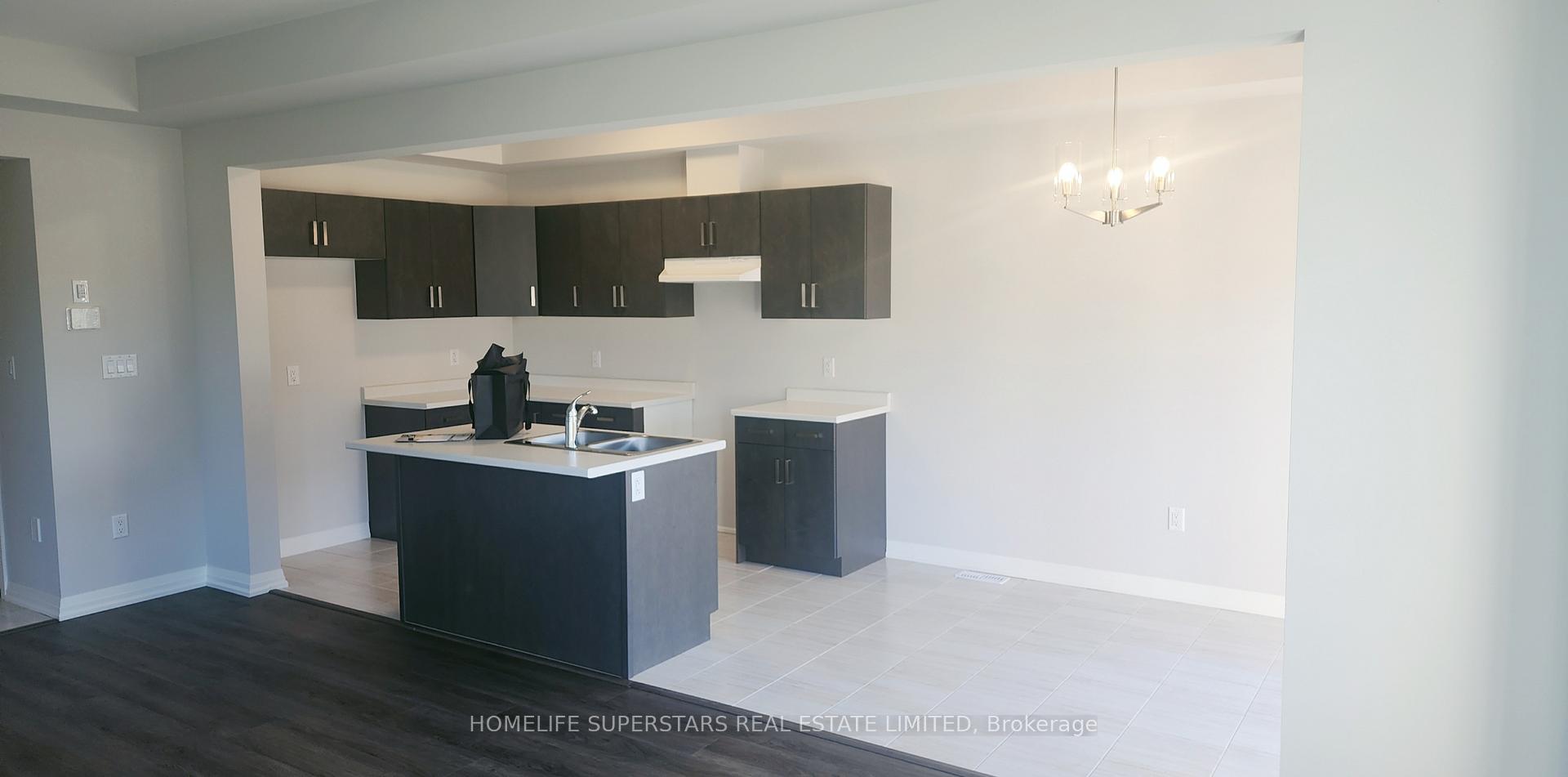 Photo 6 of 21 Whelan Court, Thorold, Hurricane/Merrittville — HOMEH