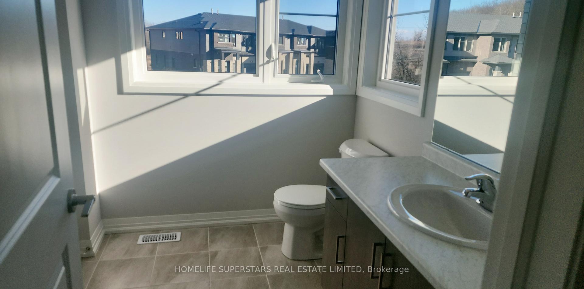 Photo 10 of 21 Whelan Court, Thorold, Hurricane/Merrittville — HOMEH