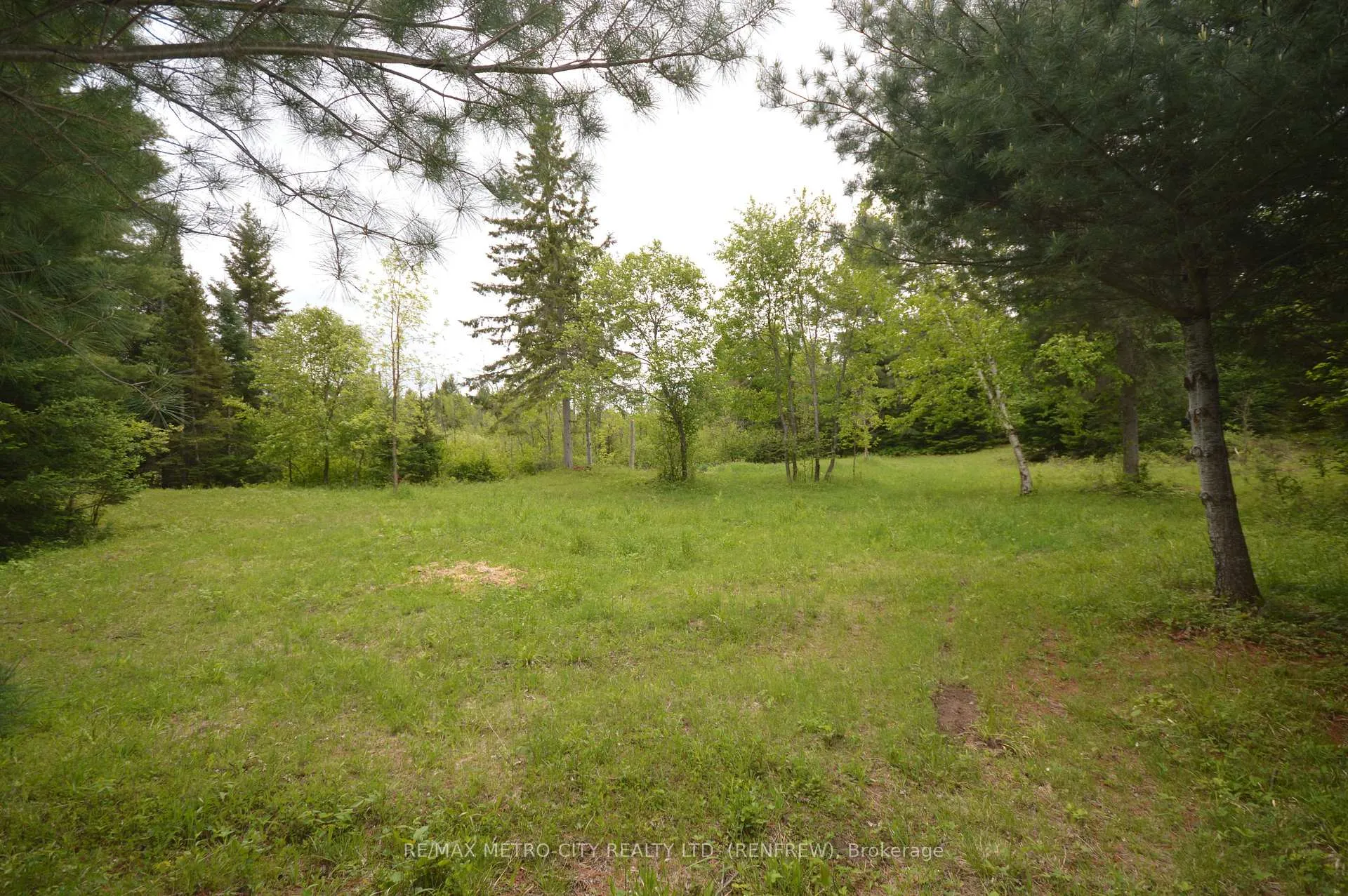 Photo 10 of 6340 Murphy Road, Greater Madawaska — HOMEH