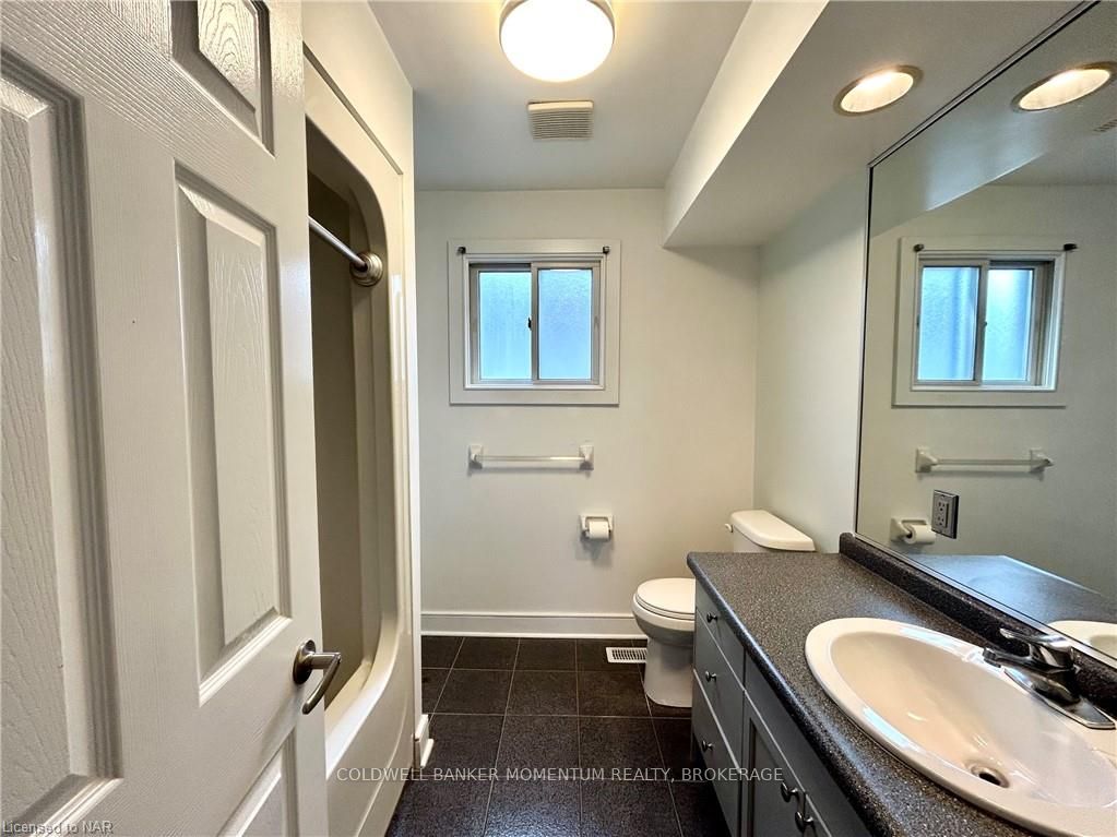 Photo 23 of 26 Remigio Court, Thorold, Confederation Heights — HOMEH