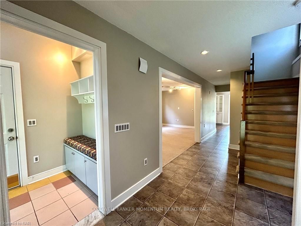 Photo 8 of 26 Remigio Court, Thorold, Confederation Heights — HOMEH