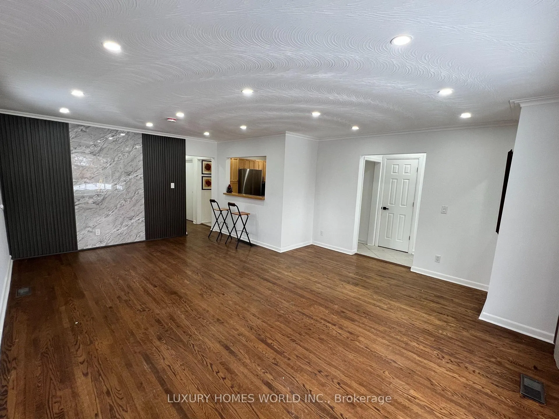 Photo 15 of 16 Denver (MAIN) Place, Scarborough, Woburn — HOMEH