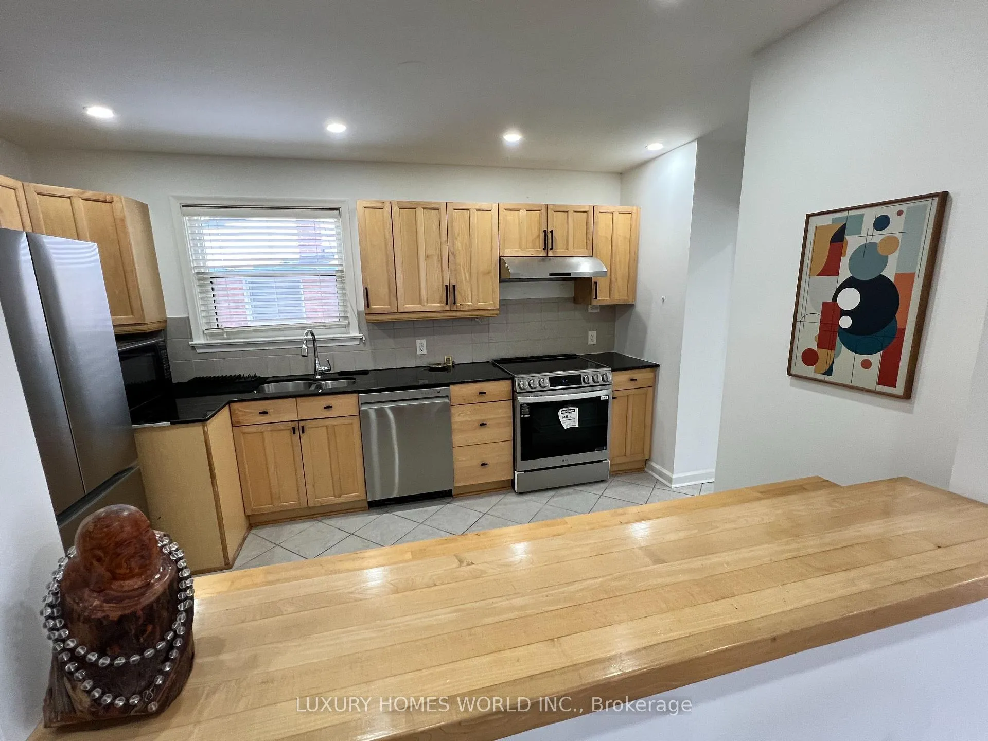 Photo 16 of 16 Denver (MAIN) Place, Scarborough, Woburn — HOMEH