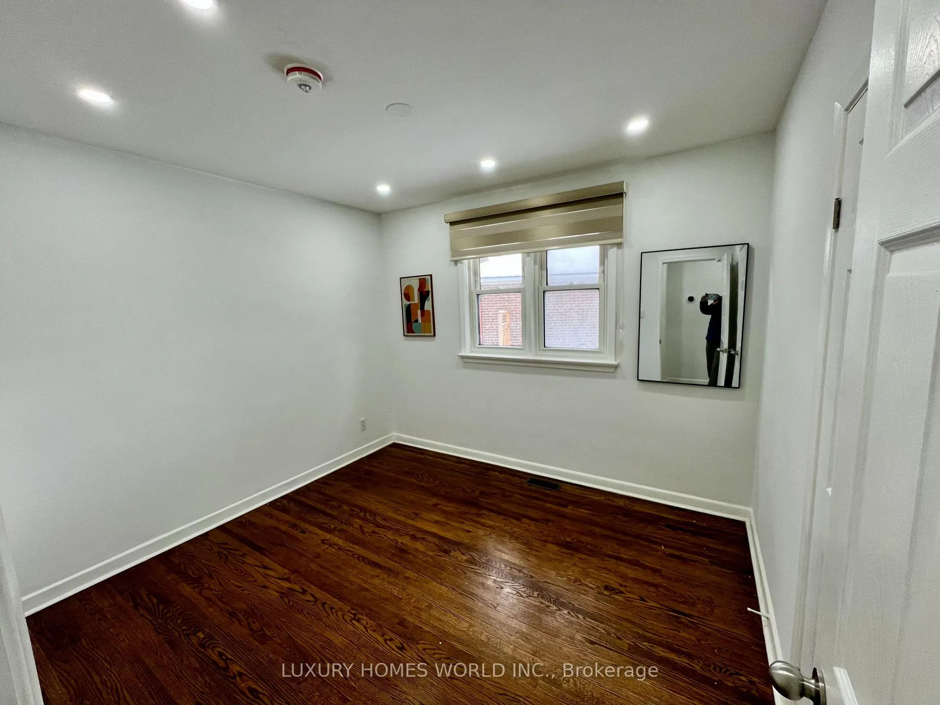 Photo 23 of 16 Denver (MAIN) Place, Scarborough, Woburn — HOMEH