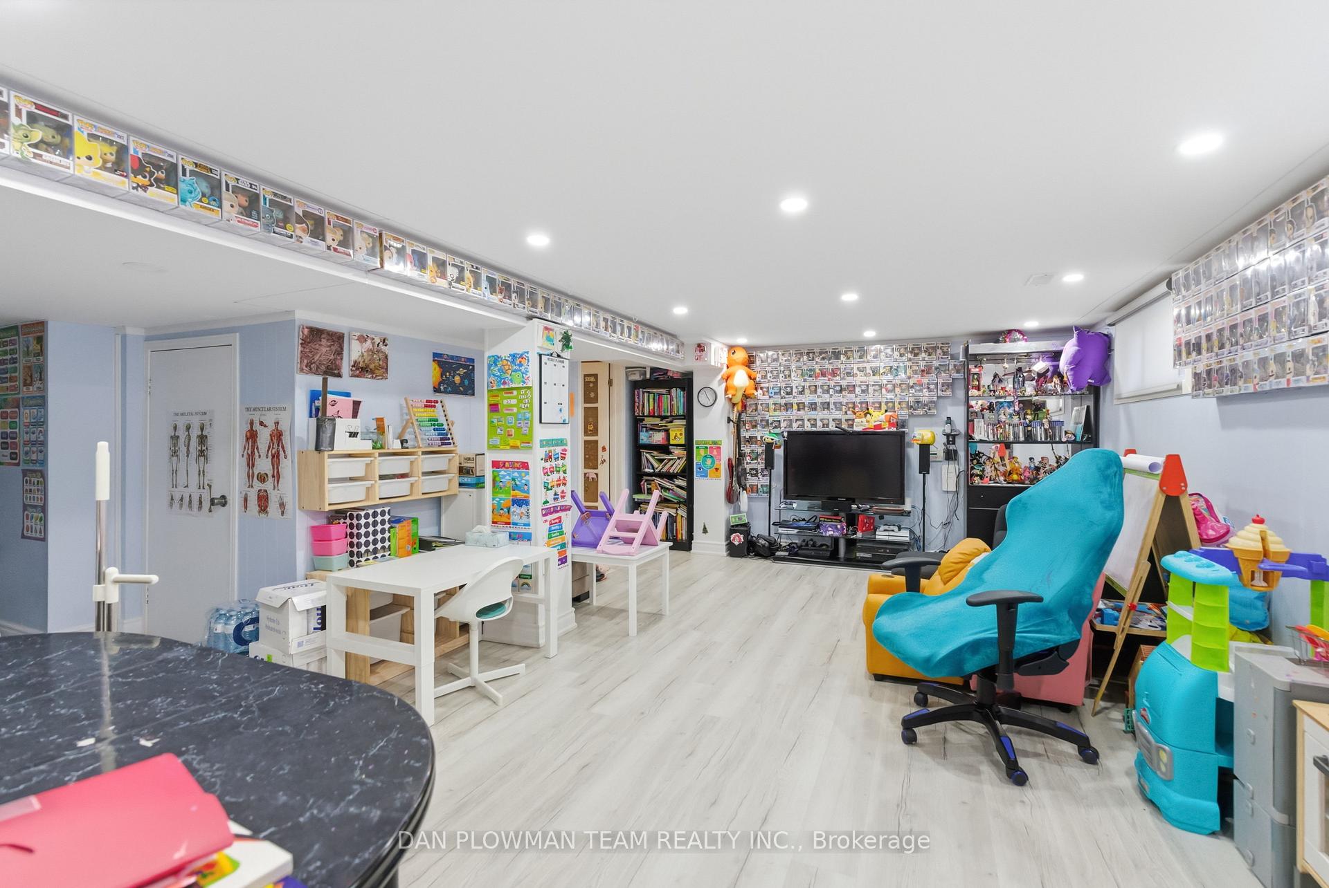 Photo 30 of 5 Lakeland Crescent, Scarborough, Woburn — HOMEH