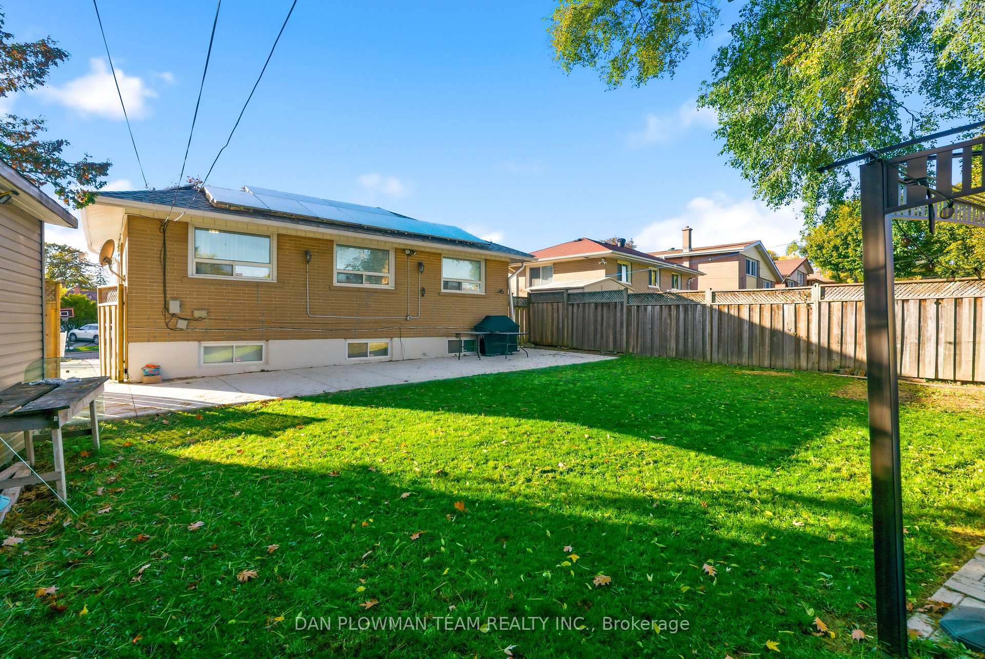 Photo 36 of 5 Lakeland Crescent, Scarborough, Woburn — HOMEH