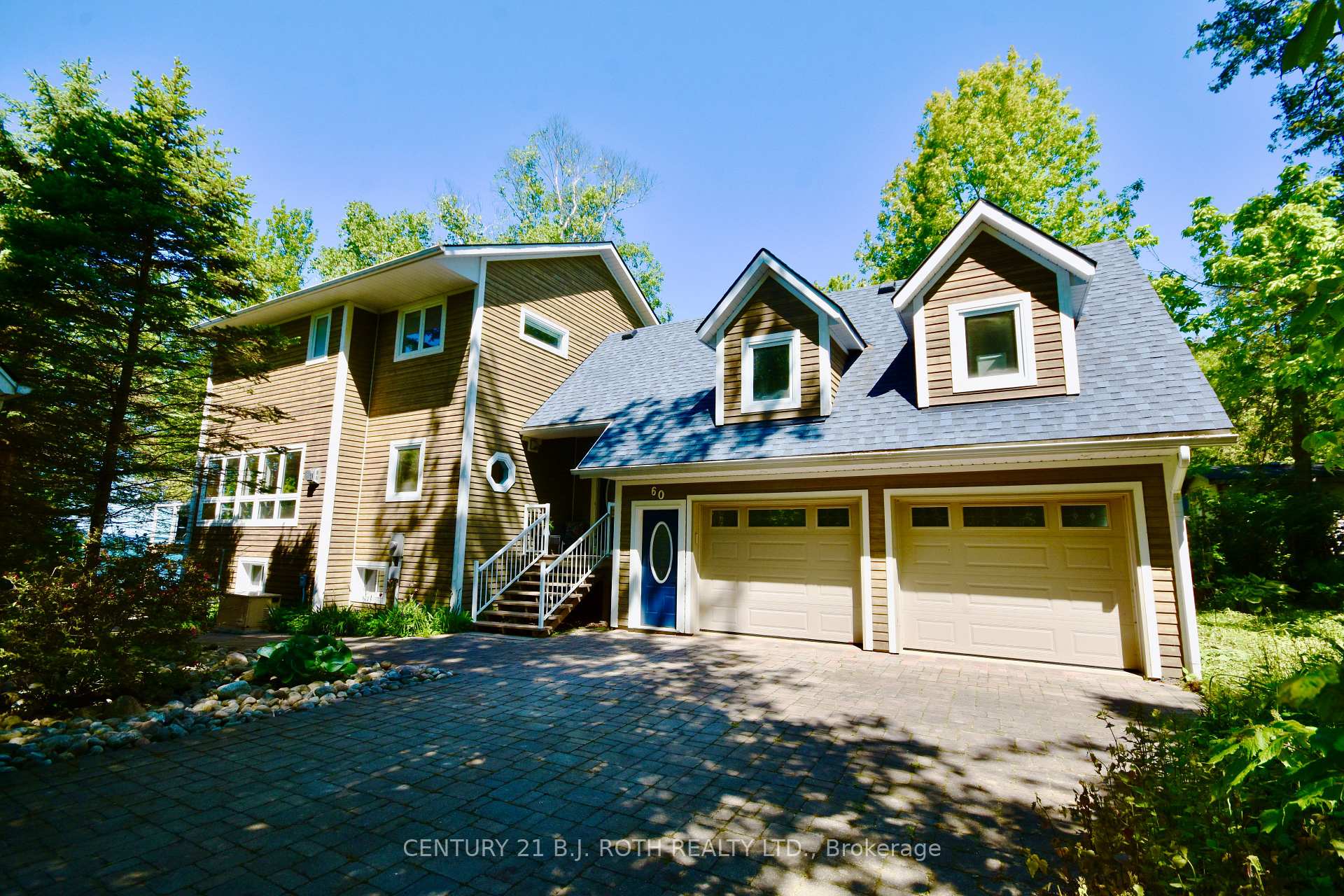 Photo 3 of 60 Balsam Street, Tiny, Rural Tiny — HOMEH