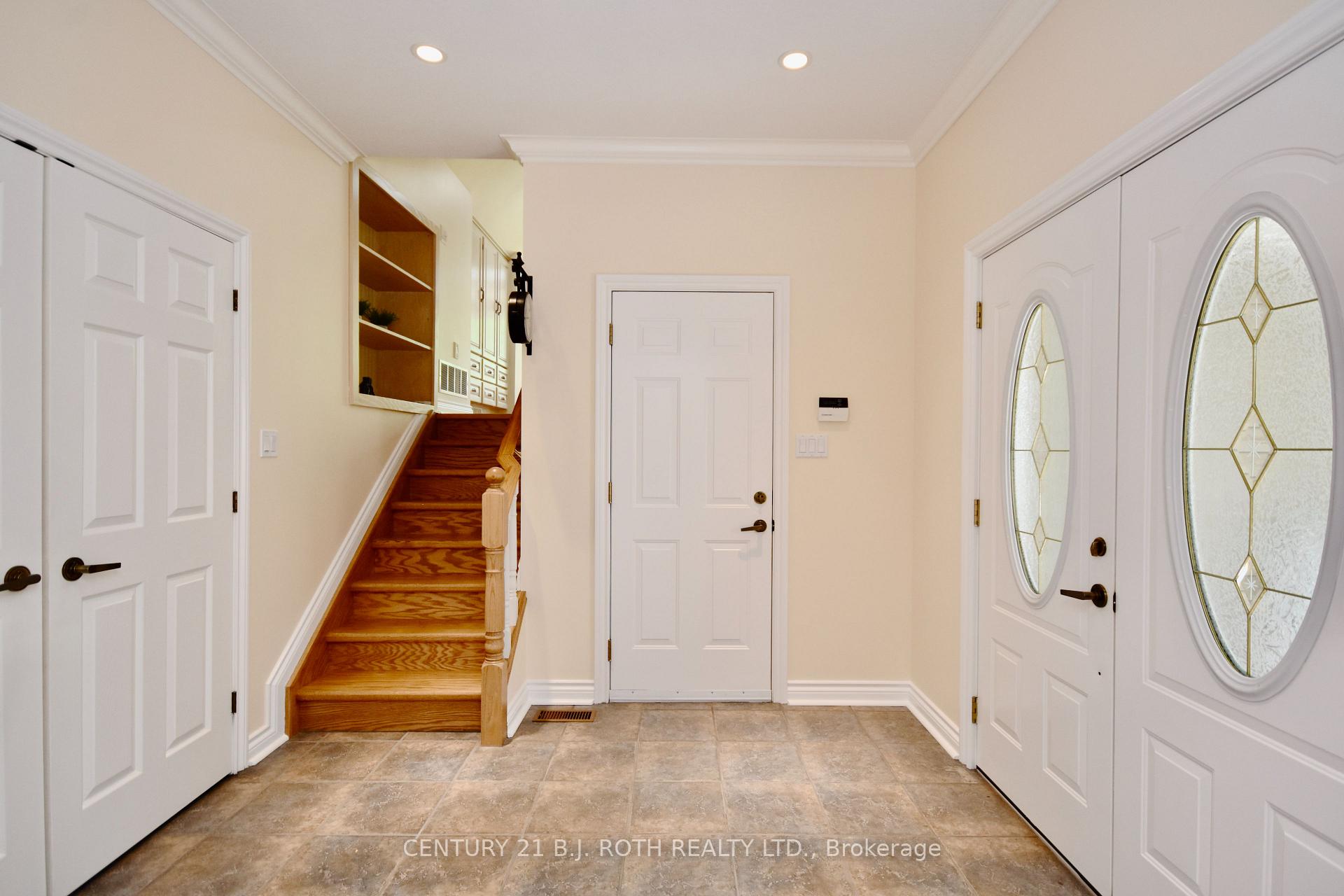 Photo 9 of 60 Balsam Street, Tiny, Rural Tiny — HOMEH