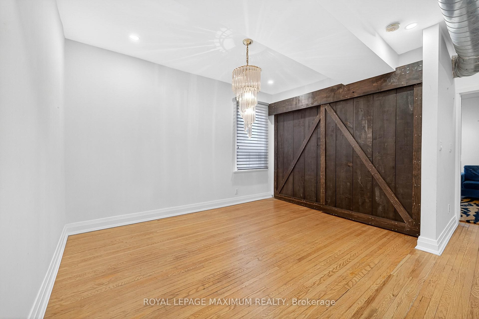 Photo 7 of Unit Unit 2, 263 Brock Avenue, Toronto, Little Portugal — HOMEH