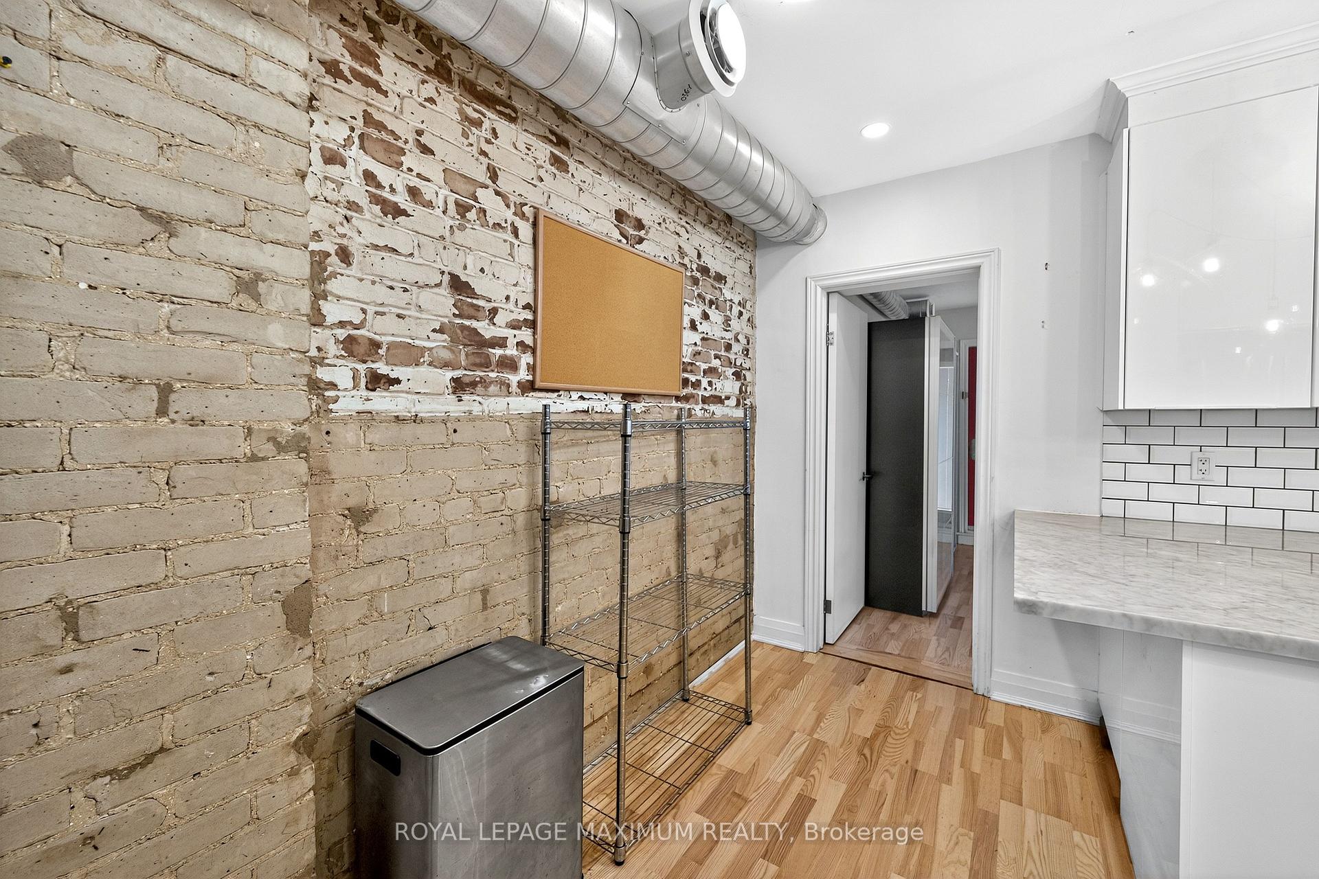 Photo 18 of Unit Unit 2, 263 Brock Avenue, Toronto, Little Portugal — HOMEH