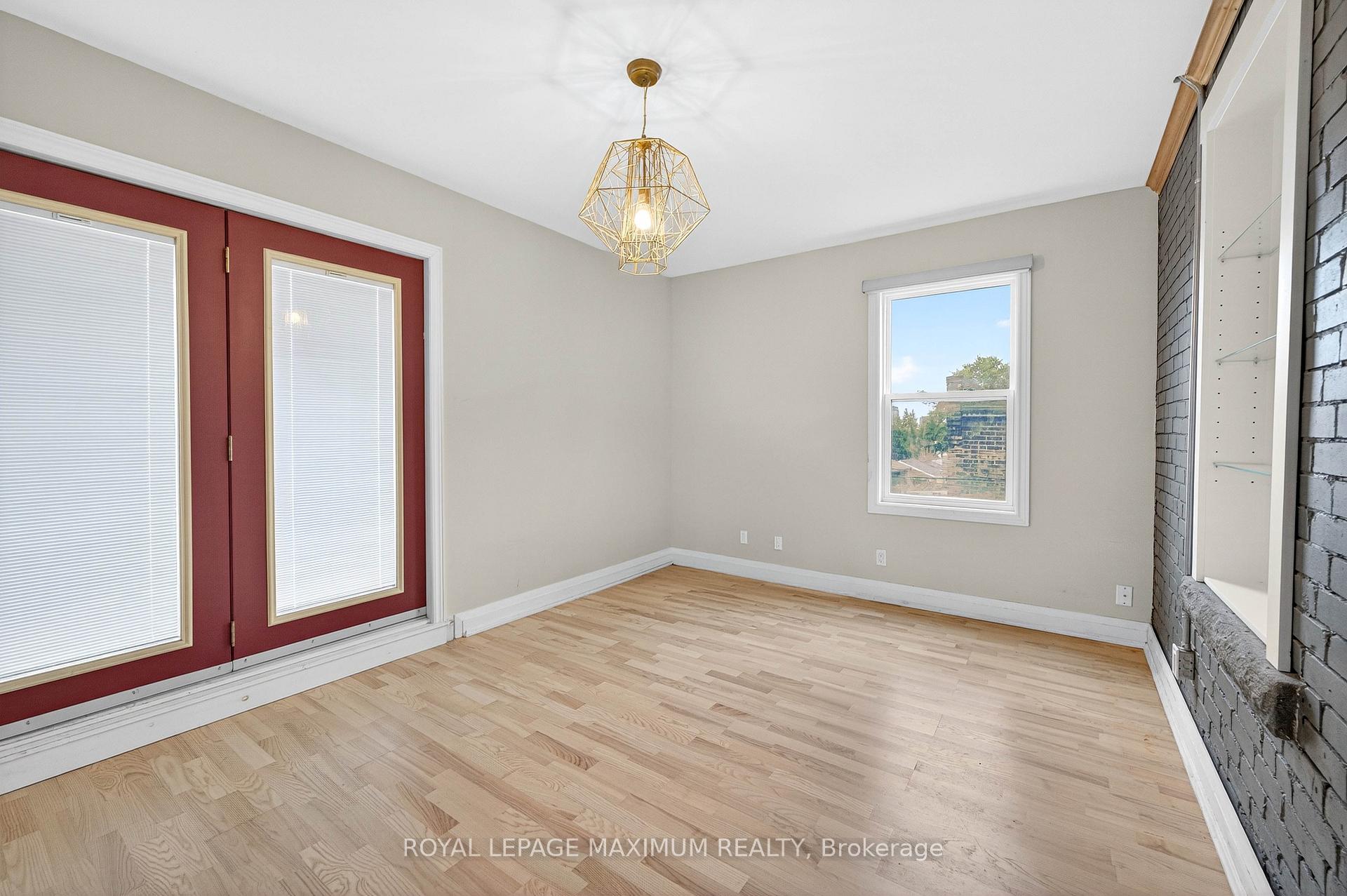 Photo 19 of Unit Unit 2, 263 Brock Avenue, Toronto, Little Portugal — HOMEH