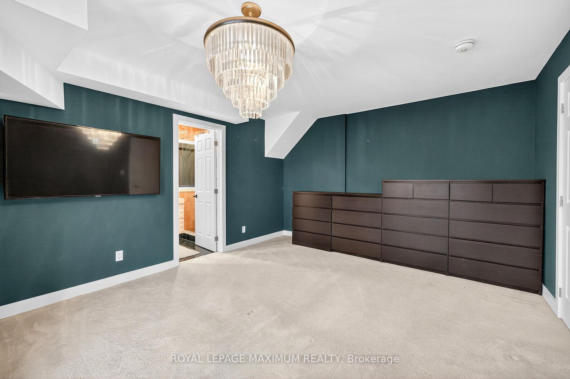 Photo 29 of Unit Unit 2, 263 Brock Avenue, Toronto, Little Portugal — HOMEH