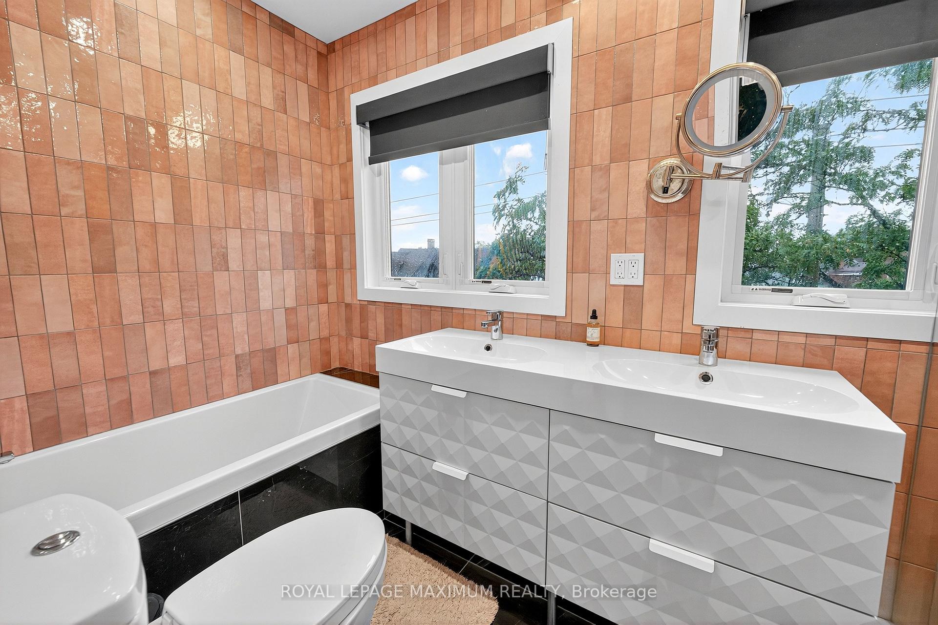 Photo 31 of Unit Unit 2, 263 Brock Avenue, Toronto, Little Portugal — HOMEH